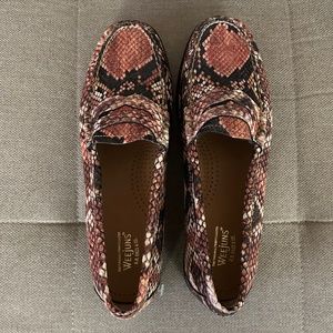 NWT GH Bass Penny Multi Color Brown Animal Print Loafer - Size 6M